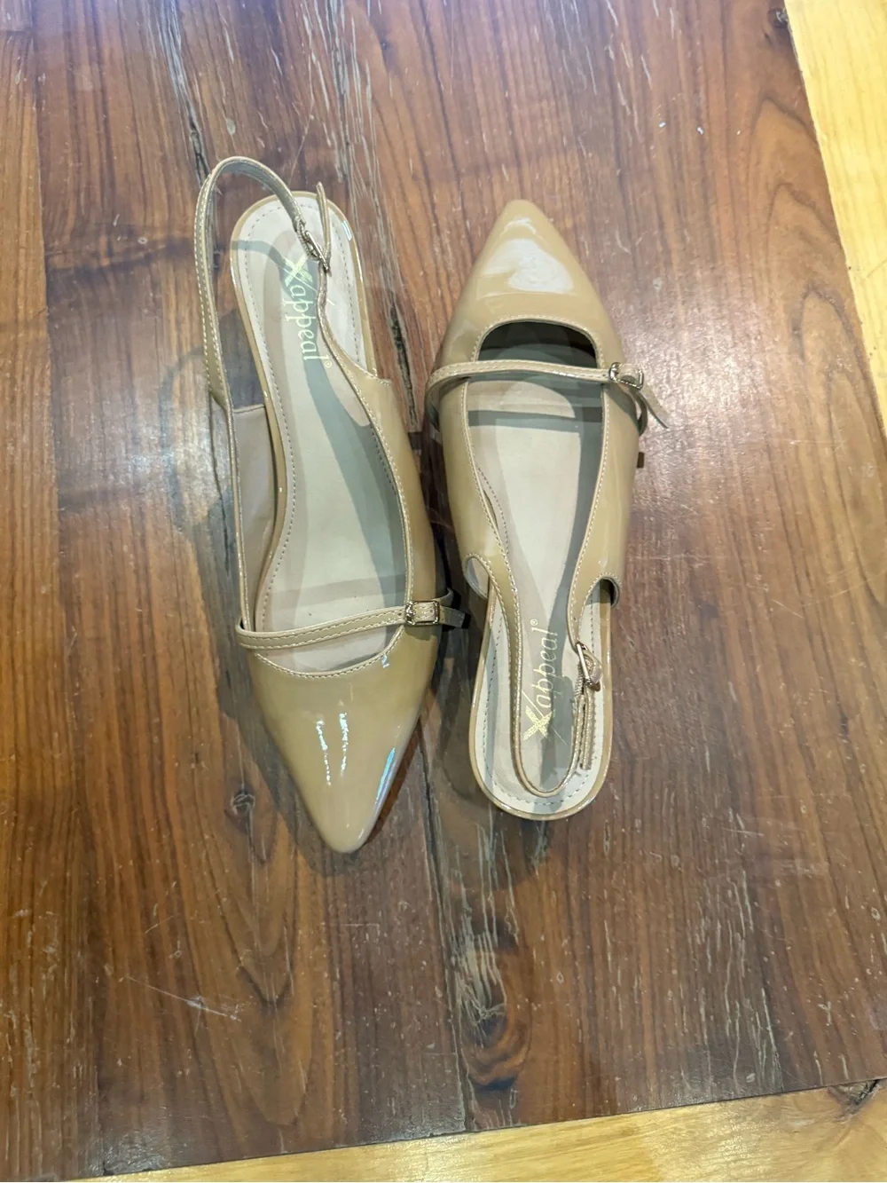 Patent Leather Slingback Kitten Heel in Taupe